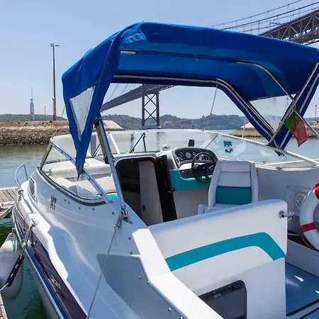 Sealev-boat For Sleeping Πλωτό κατάλυμα *