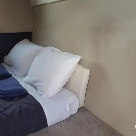 Πλωτό κατάλυμα Sealev-boat For Sleeping *